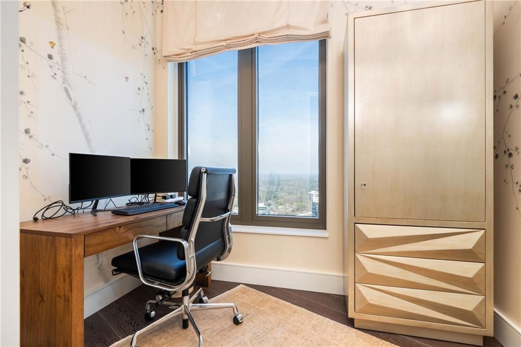 3376 Peachtree Road NE Unit PH51