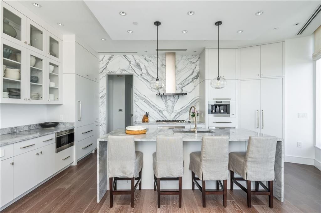 3376 Peachtree Road NE Unit PH51