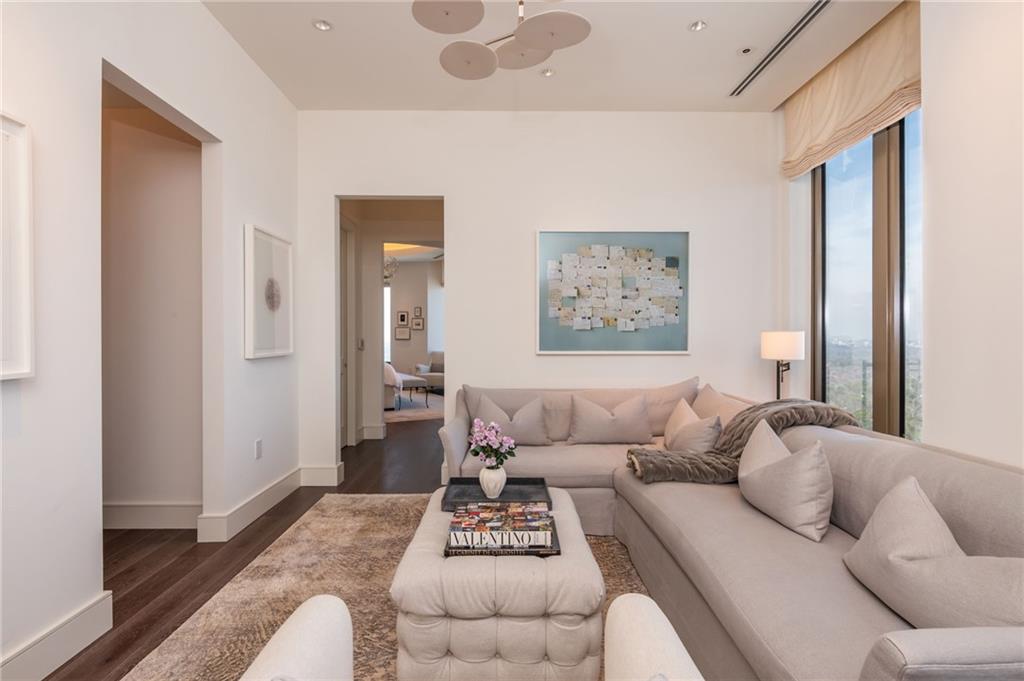 3376 Peachtree Road NE Unit PH51