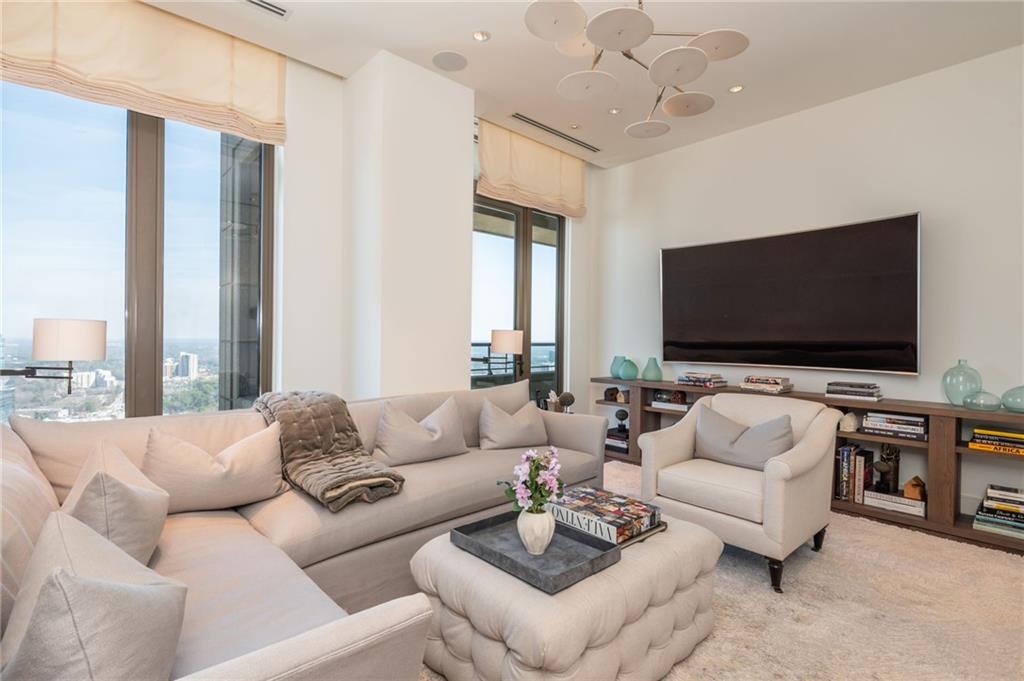 3376 Peachtree Road NE Unit PH51