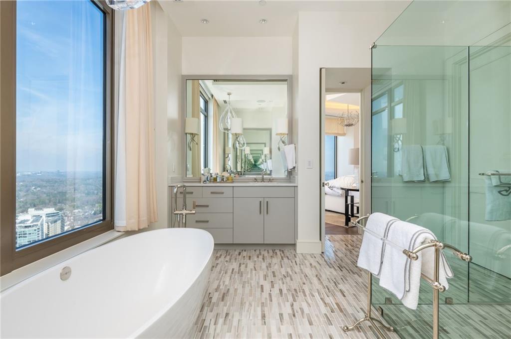 3376 Peachtree Road NE Unit PH51