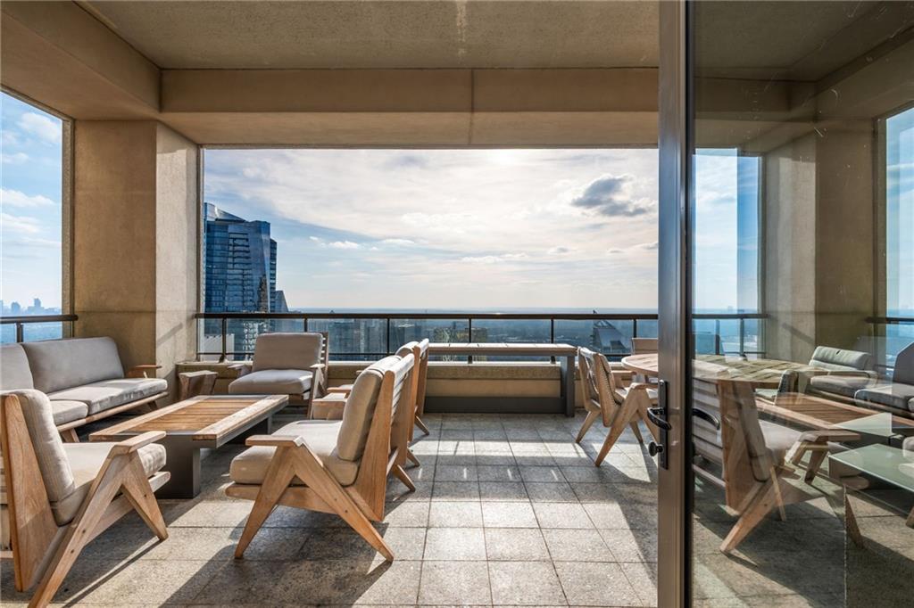 3376 Peachtree Road NE Unit PH51