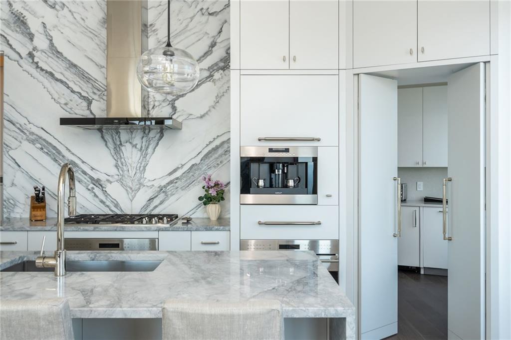 3376 Peachtree Road NE Unit PH51