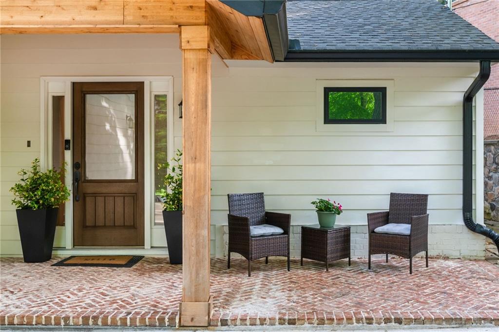 1461 Lively Ridge Road NE