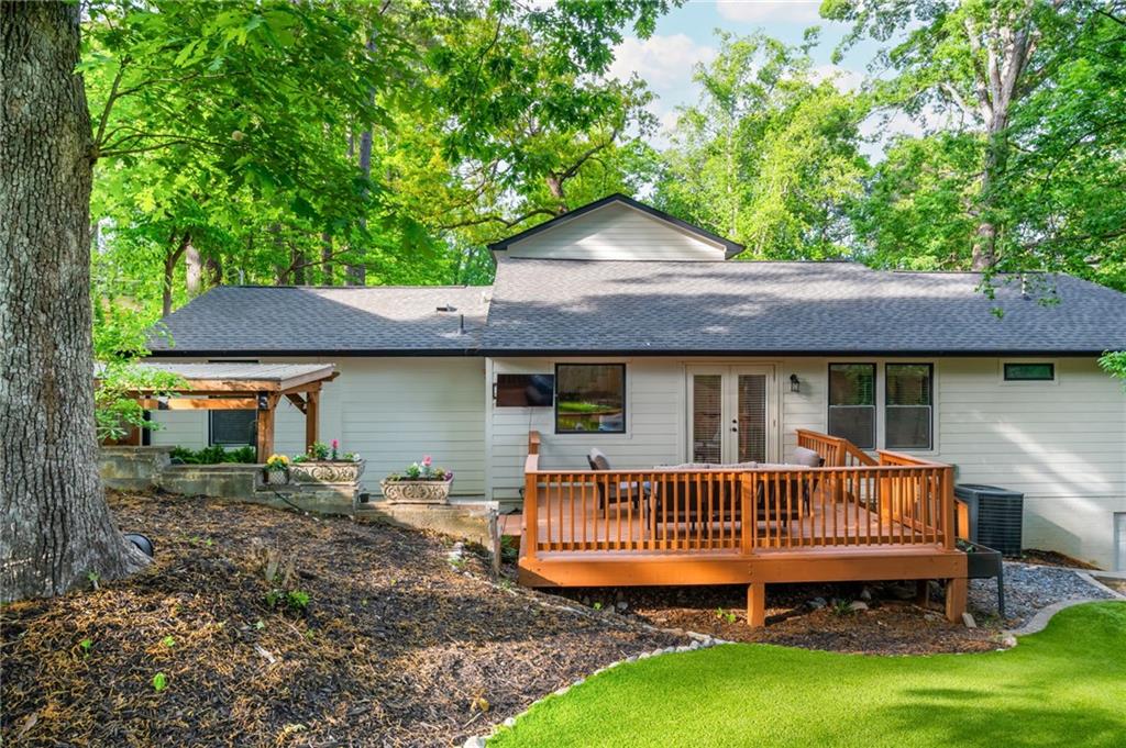 1461 Lively Ridge Road NE