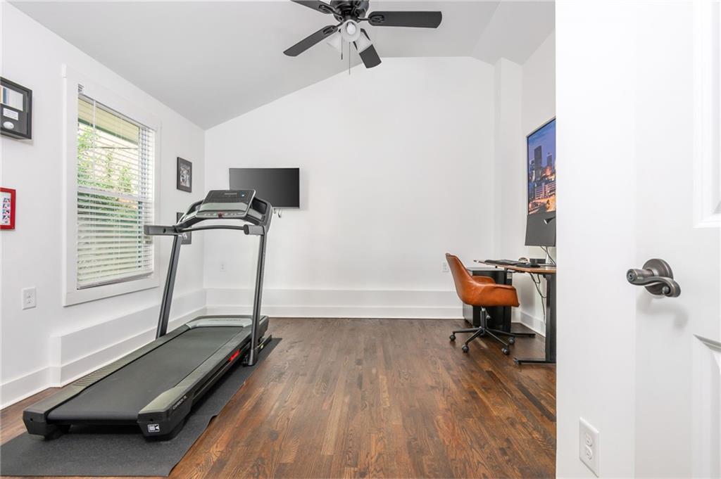 1461 Lively Ridge Road NE