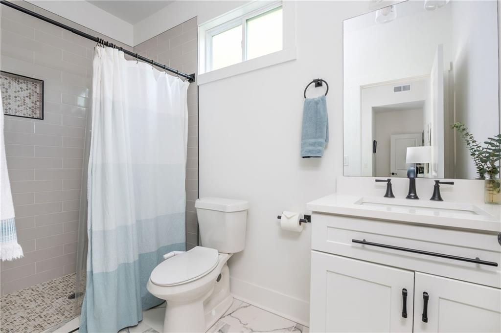 1461 Lively Ridge Road NE