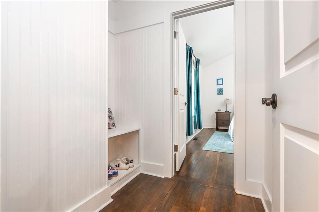 1461 Lively Ridge Road NE