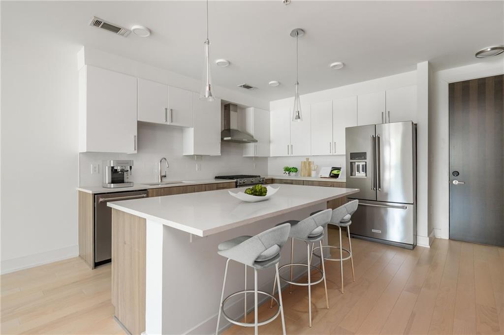 775 Juniper Street NE Unit 515