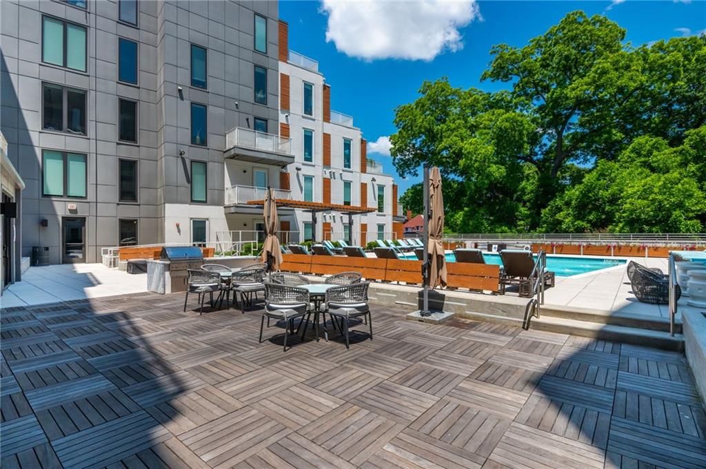 775 Juniper Street NE Unit 515