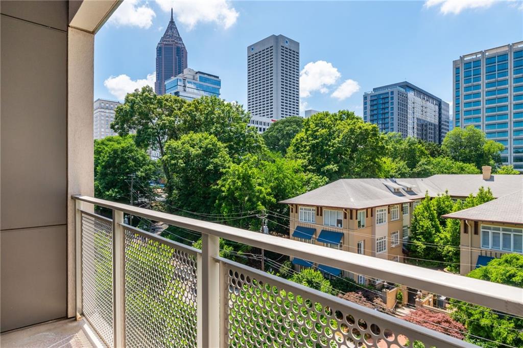 775 Juniper Street NE Unit 515