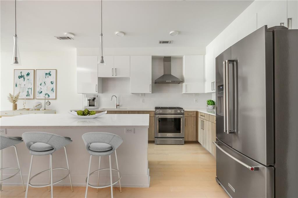 775 Juniper Street NE Unit 515