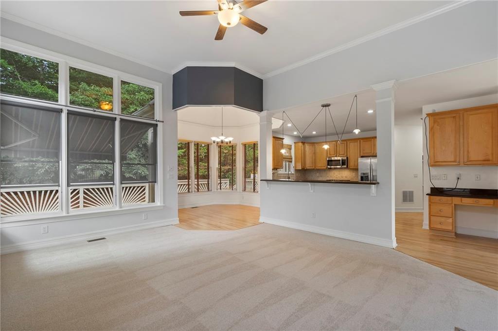 925 York Cove