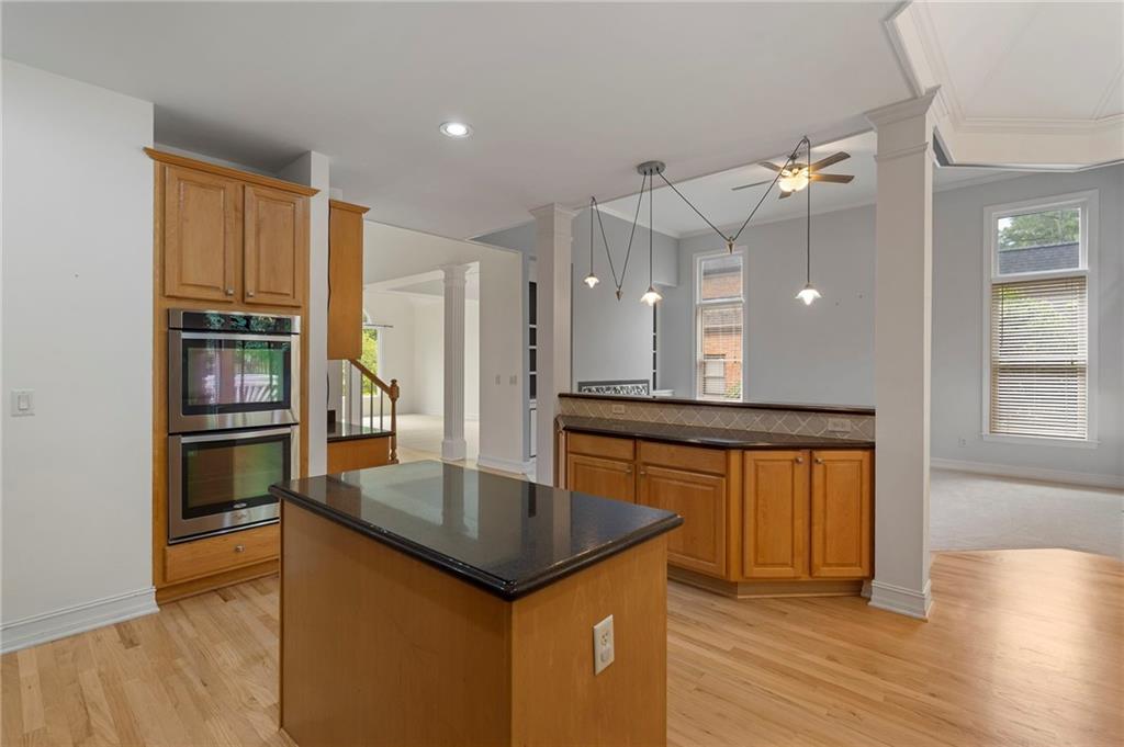 925 York Cove