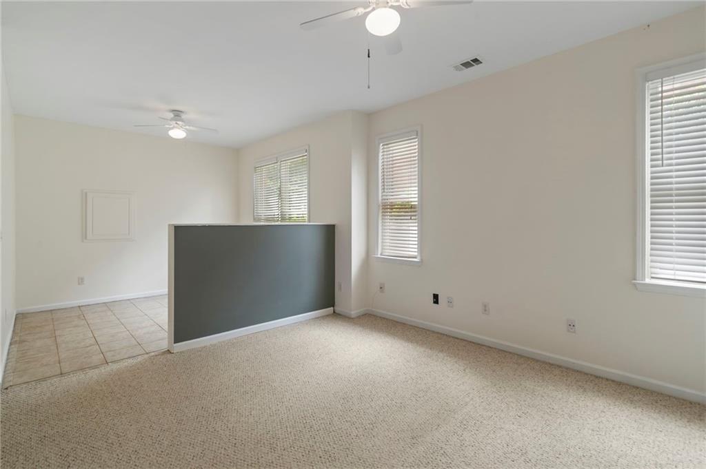 925 York Cove