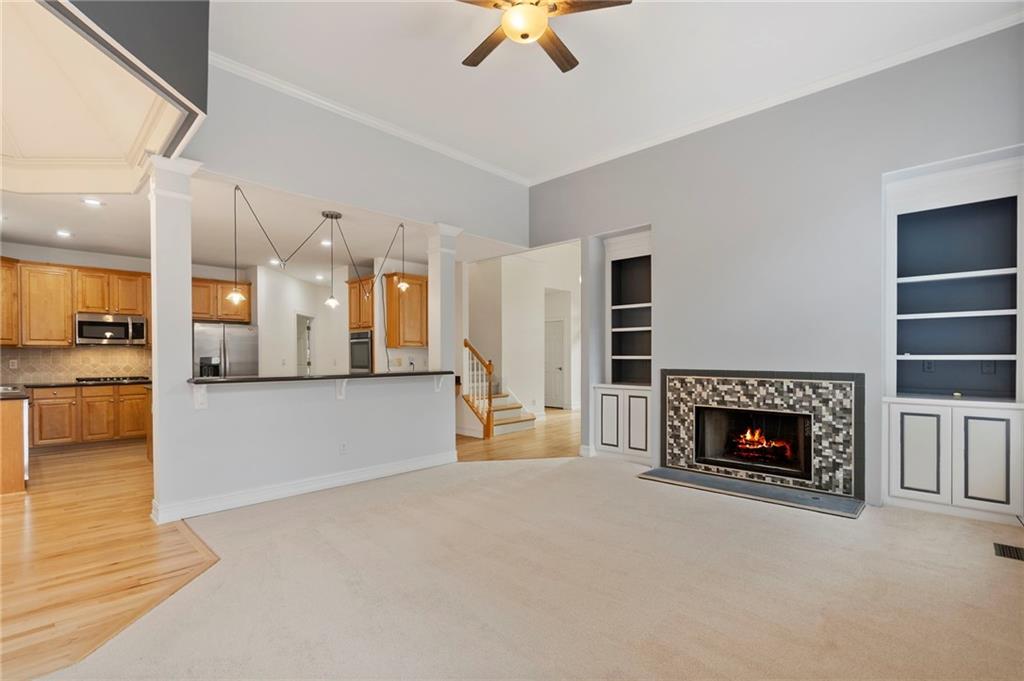 925 York Cove