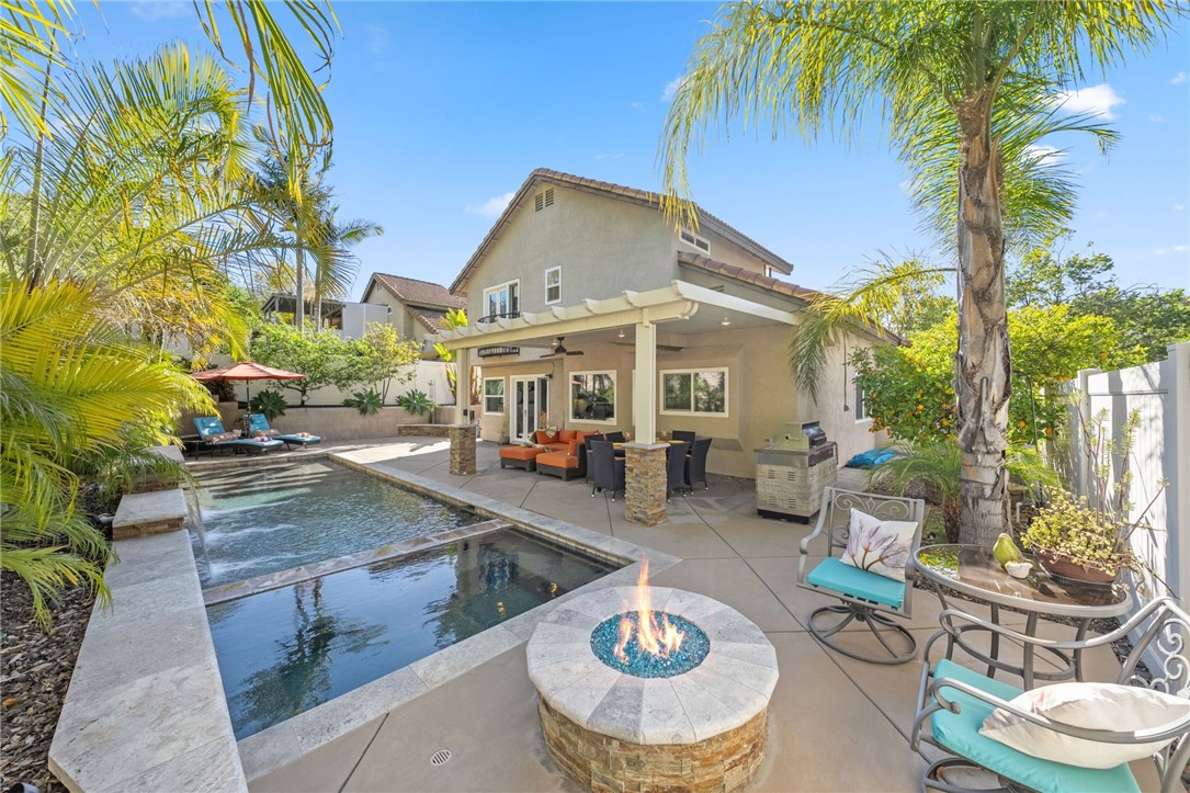 1043 Smoketree Drive