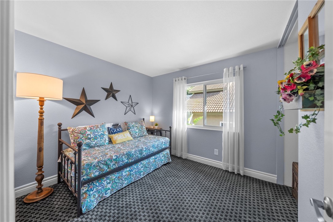 1043 Smoketree Drive