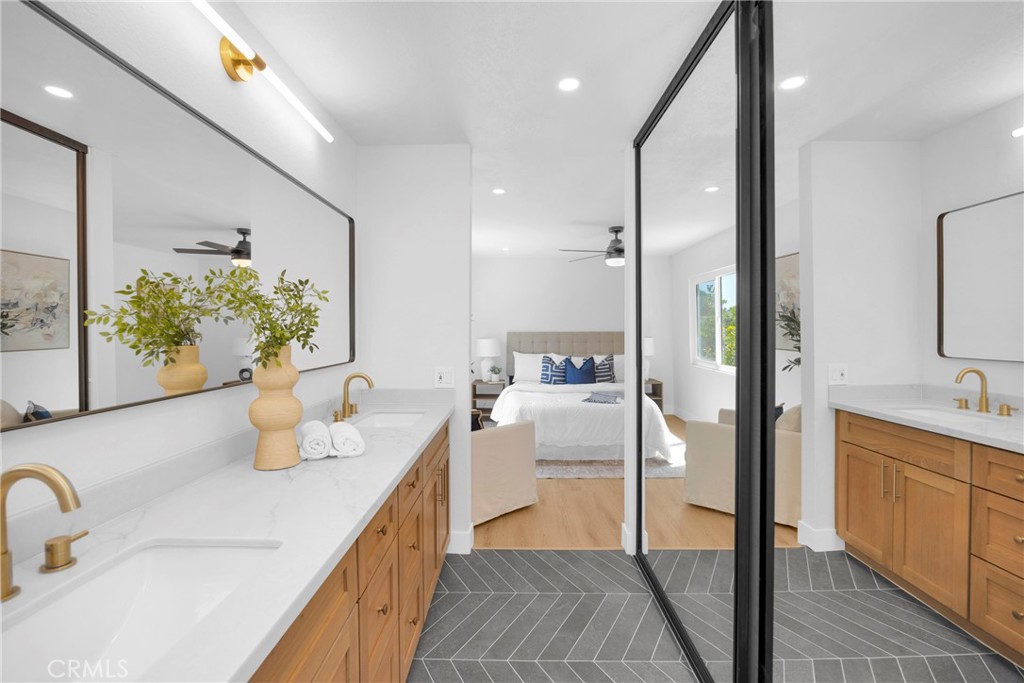 8478 E Frostwood Street