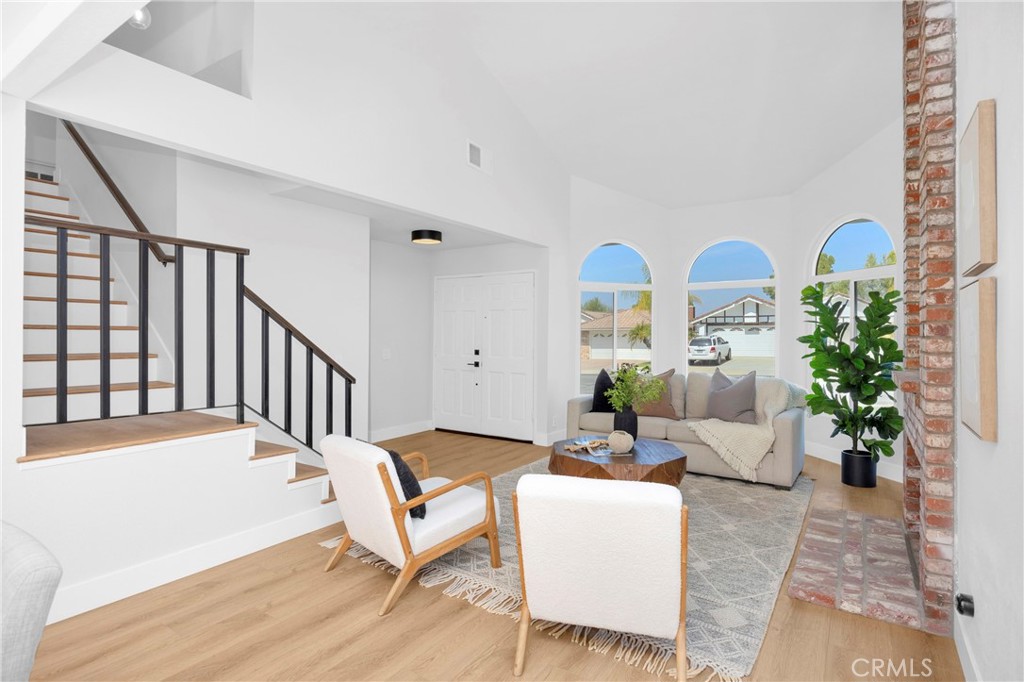 8478 E Frostwood Street