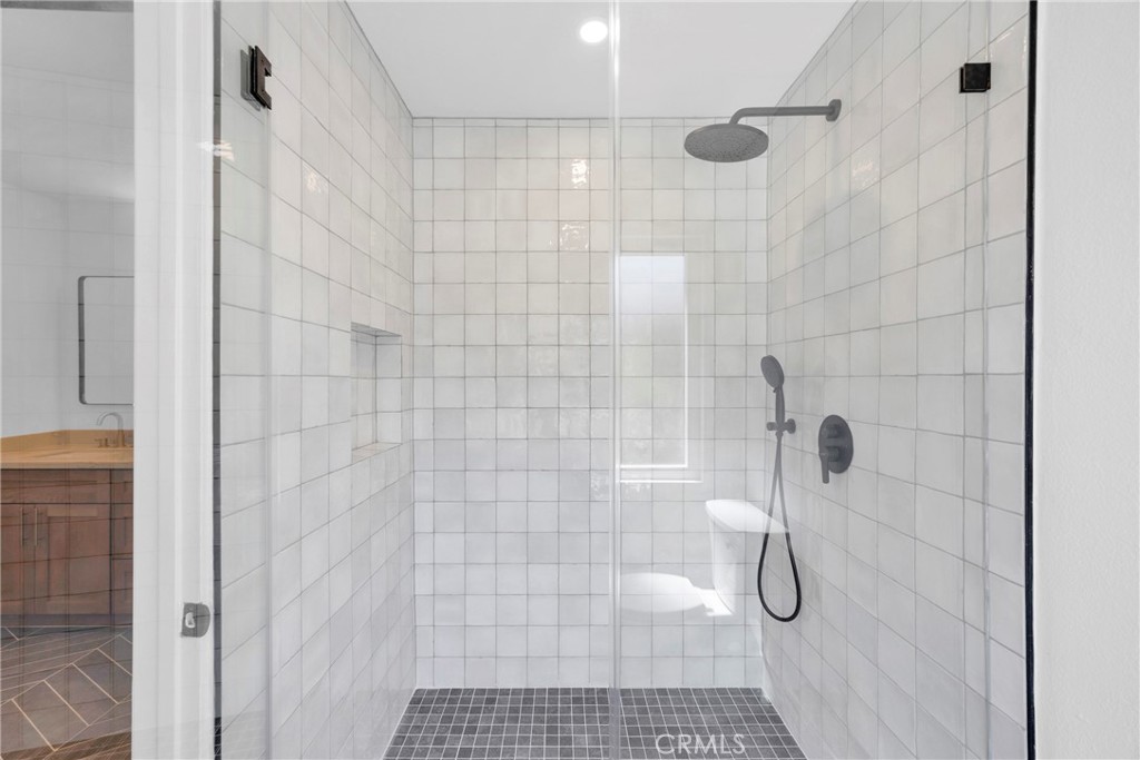 8478 E Frostwood Street