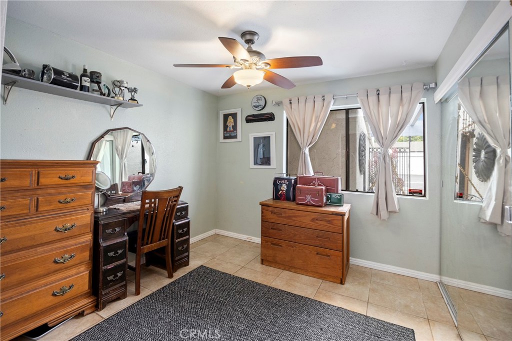 4004 E Horseshoe Lane 54