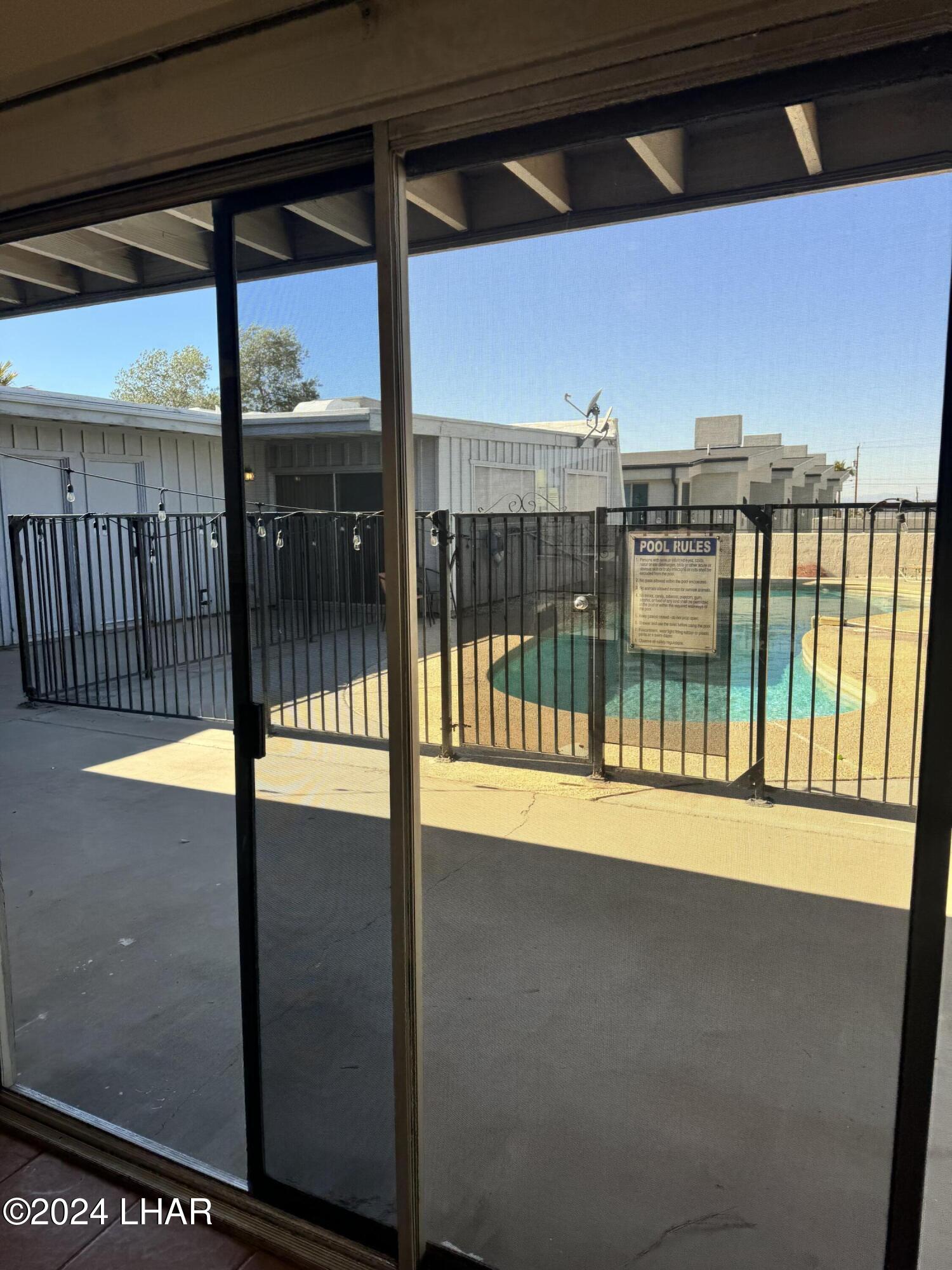 1237 Sunny Ridge Dr