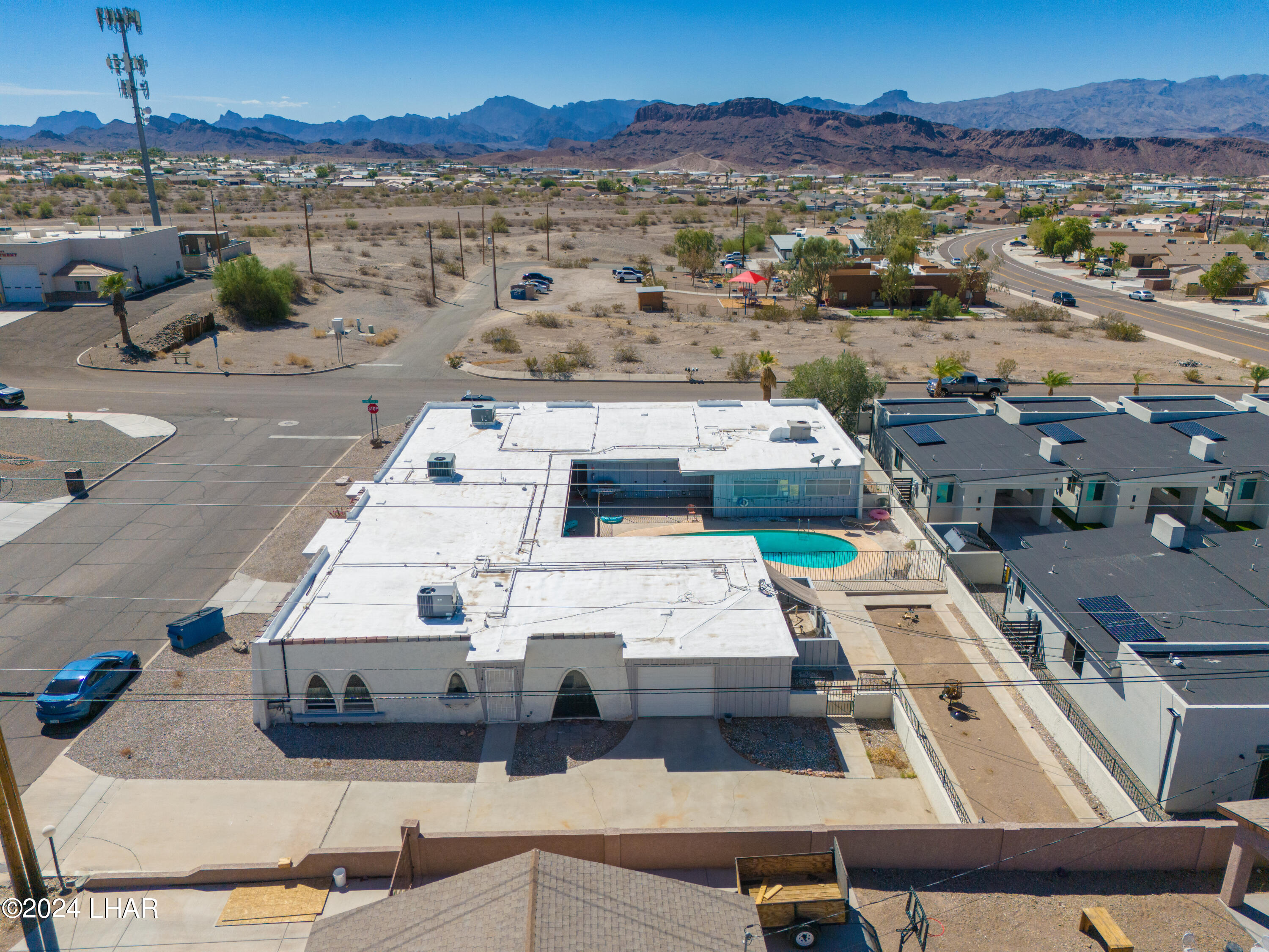 1237 Sunny Ridge Dr