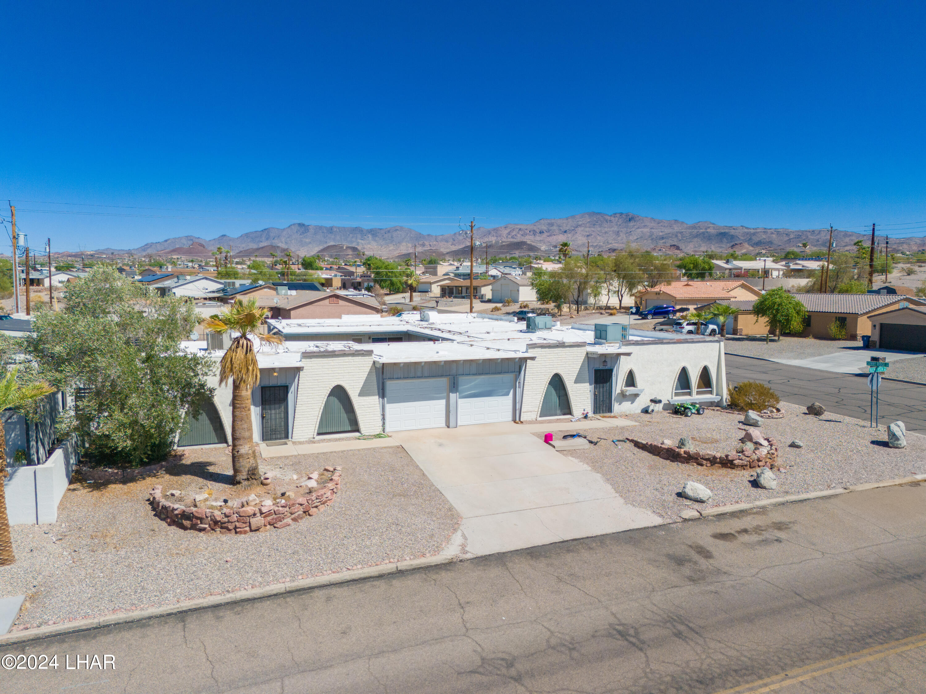 1237 Sunny Ridge Dr