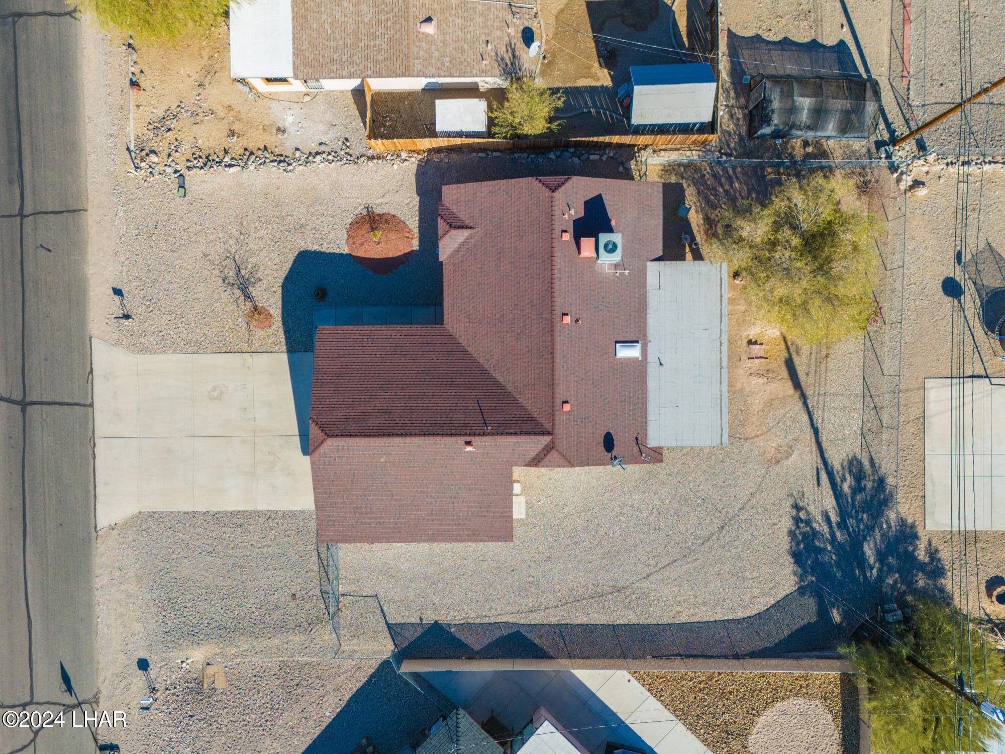 3270 Iroquois Dr