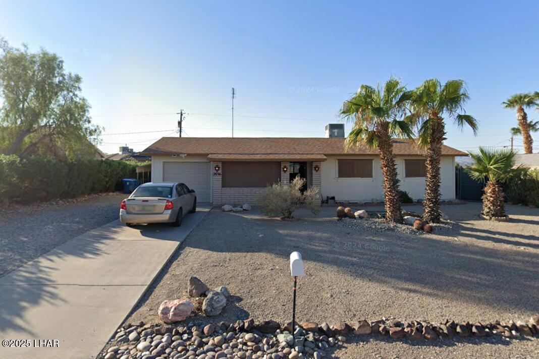 2036 Rainbow Ave N
