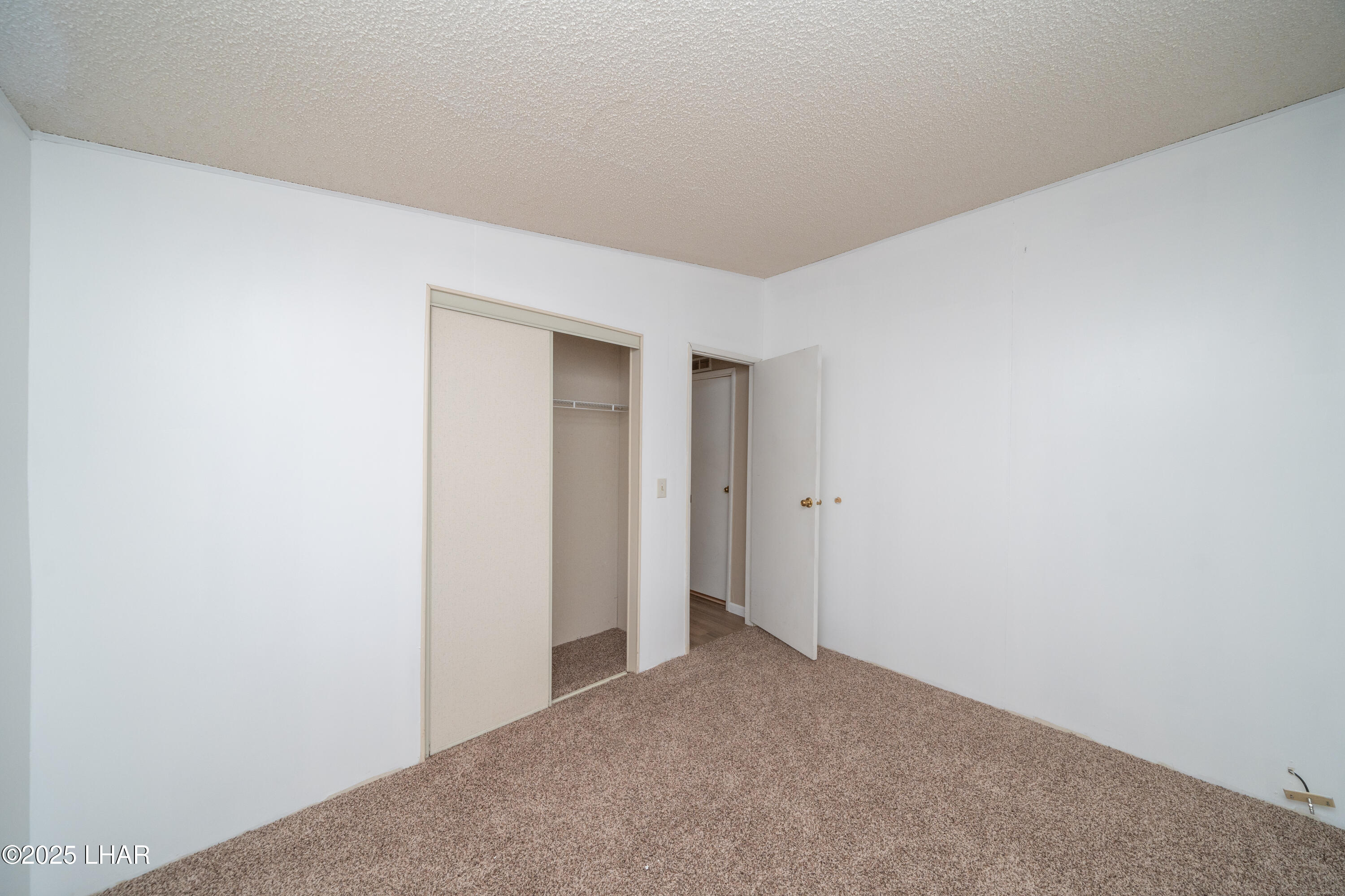 3026 Ted Ln