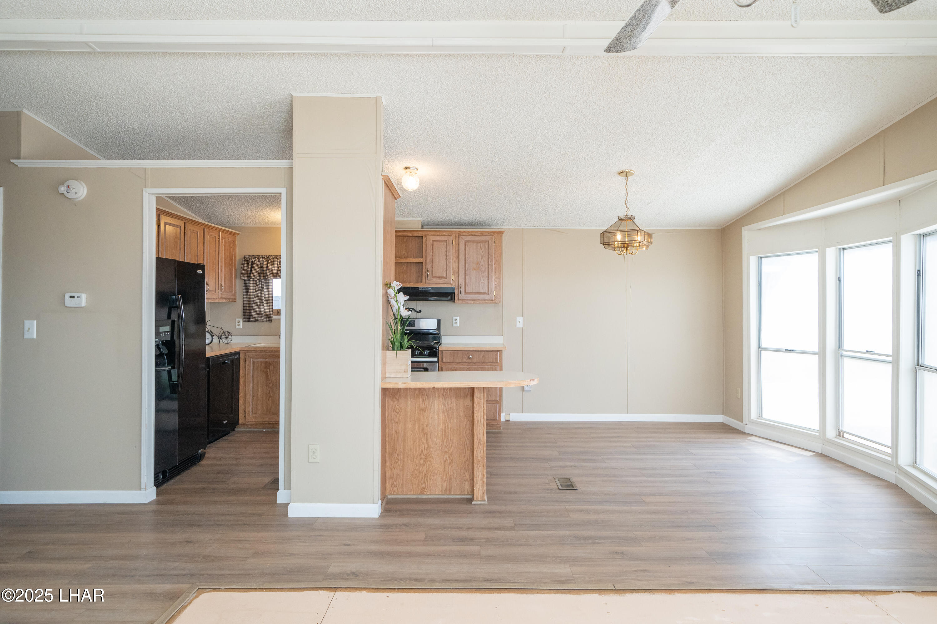 3026 Ted Ln