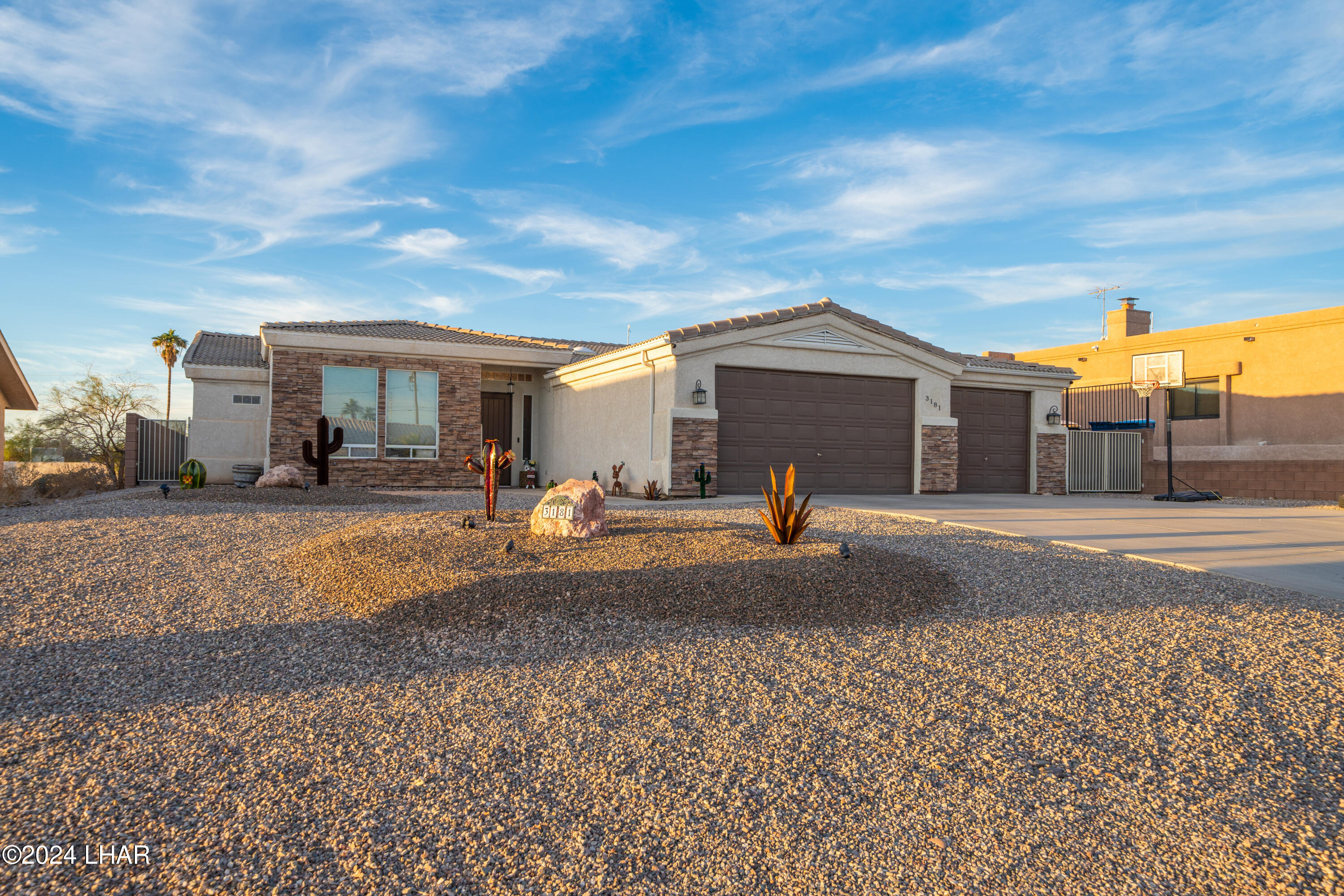 3181 Thistle Dr
