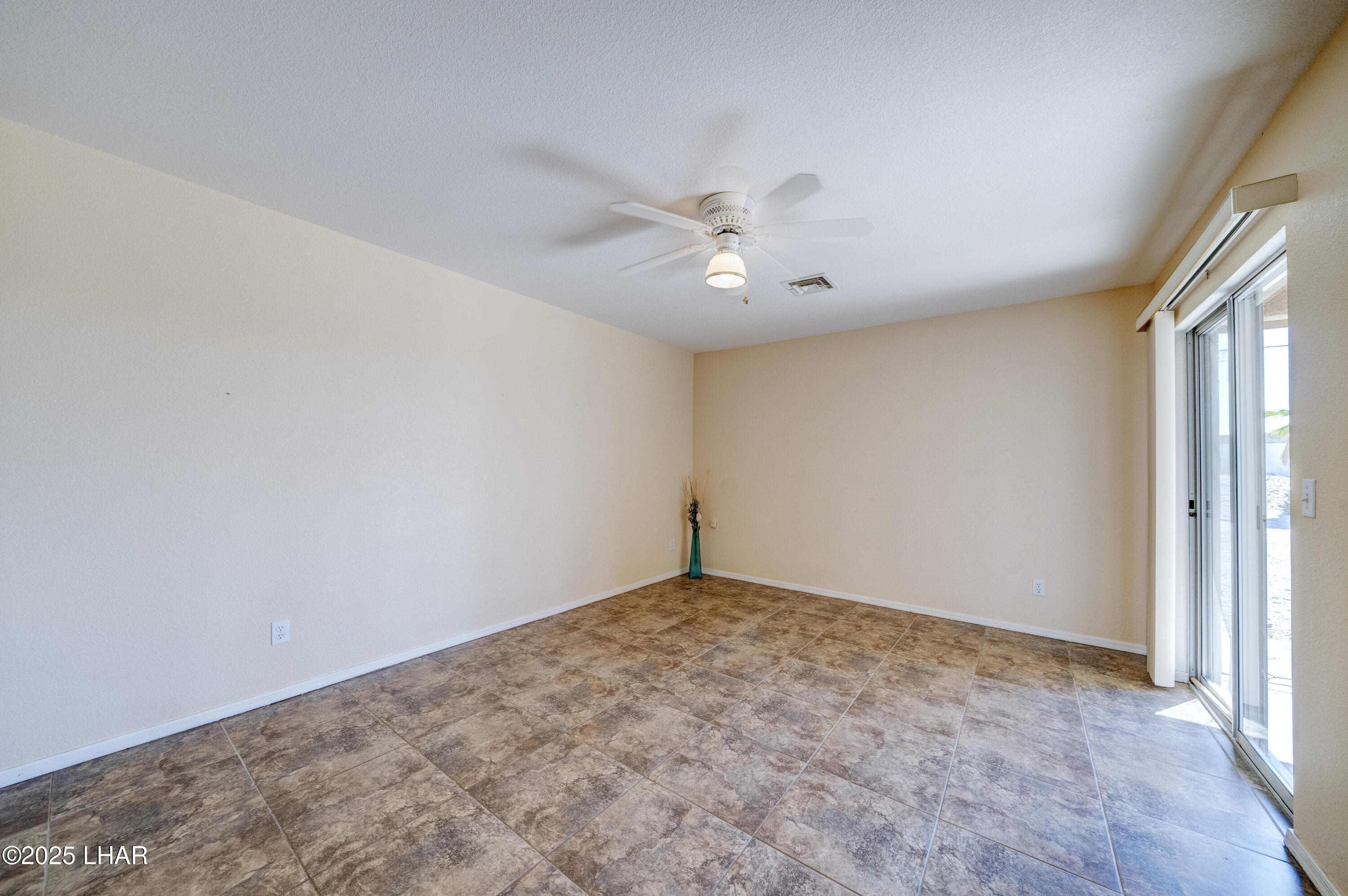 3042 Pintail Dr