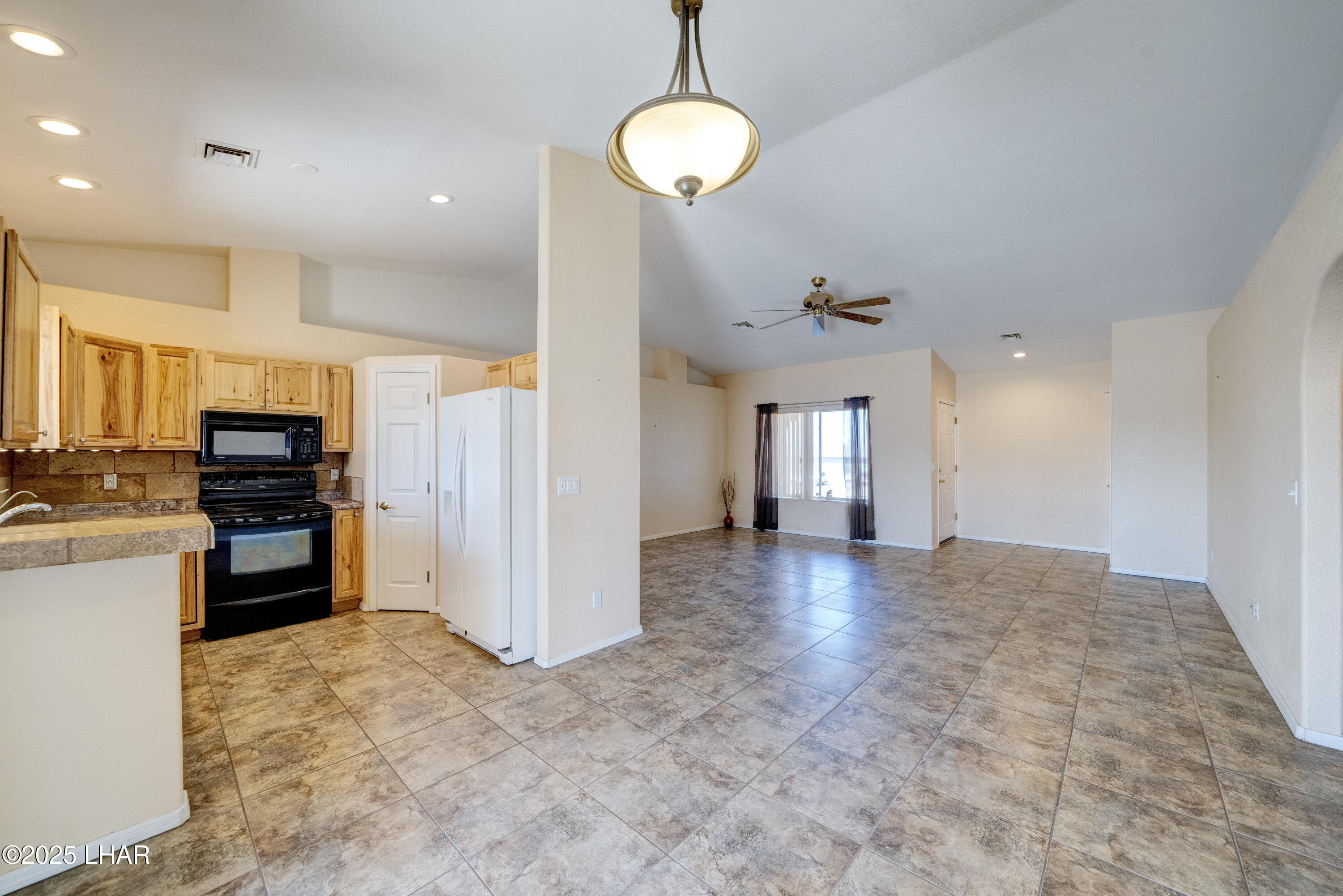 3042 Pintail Dr