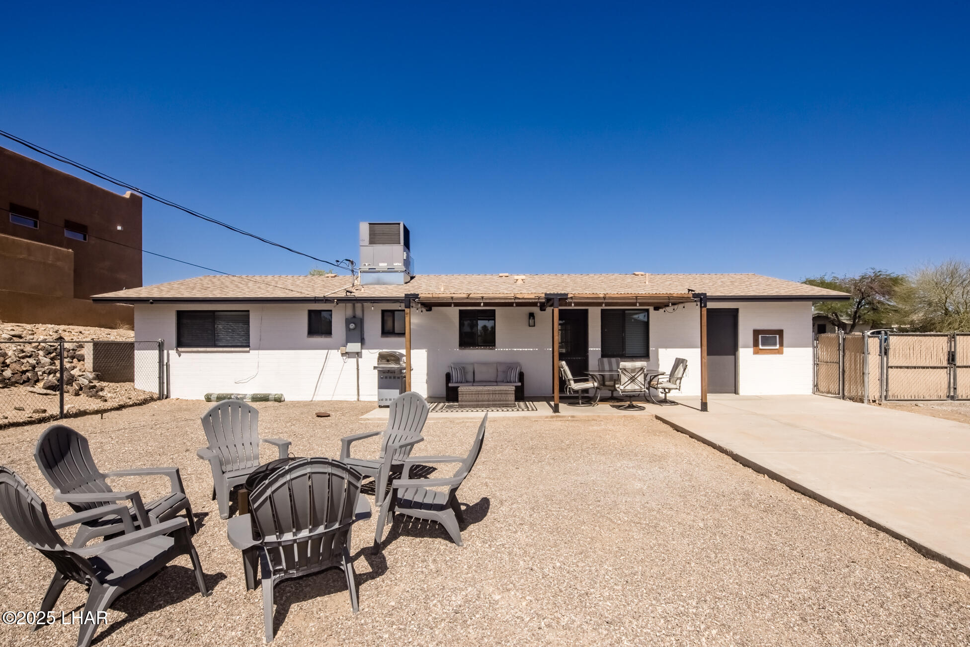 155 El Rio Dr