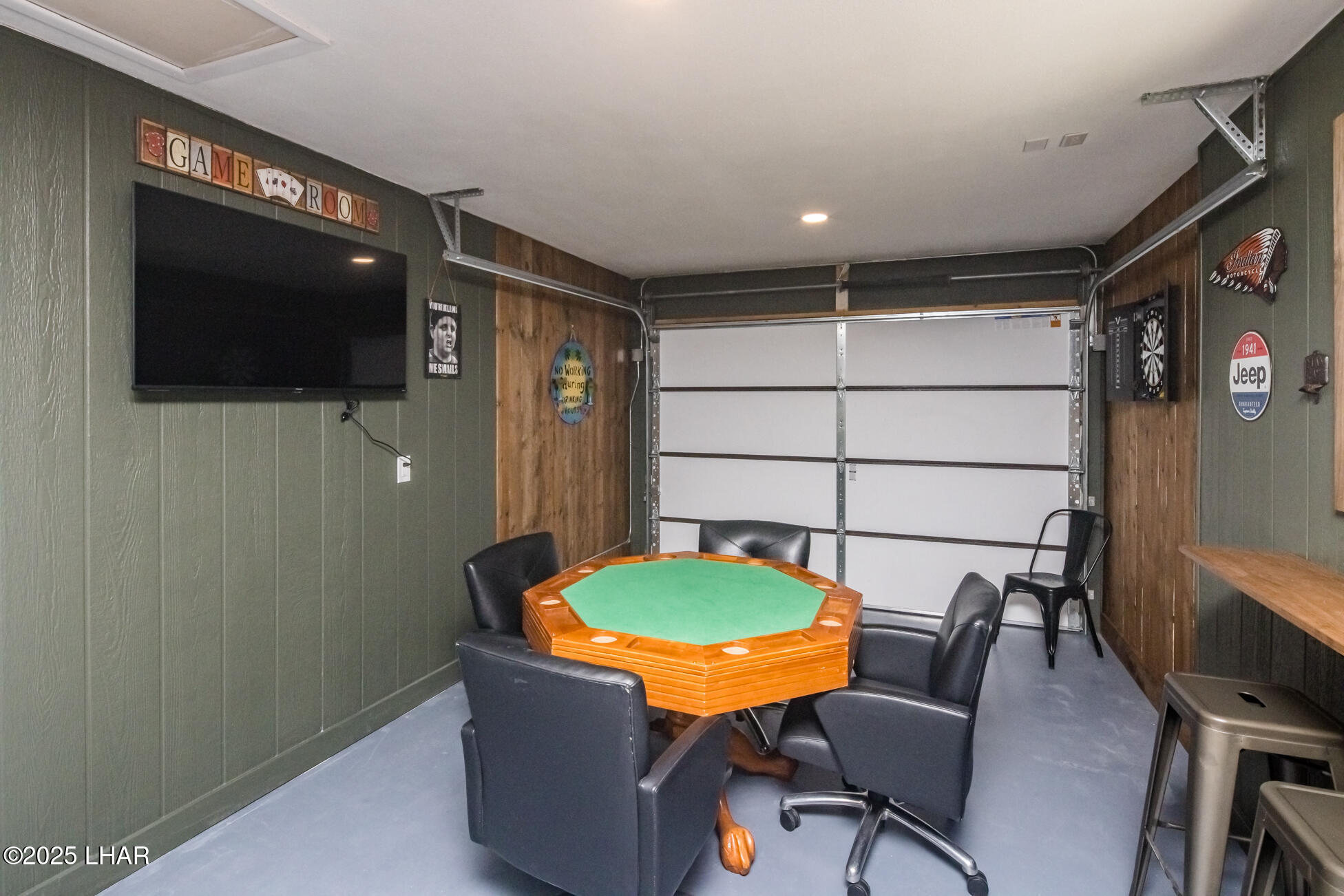 155 El Rio Dr