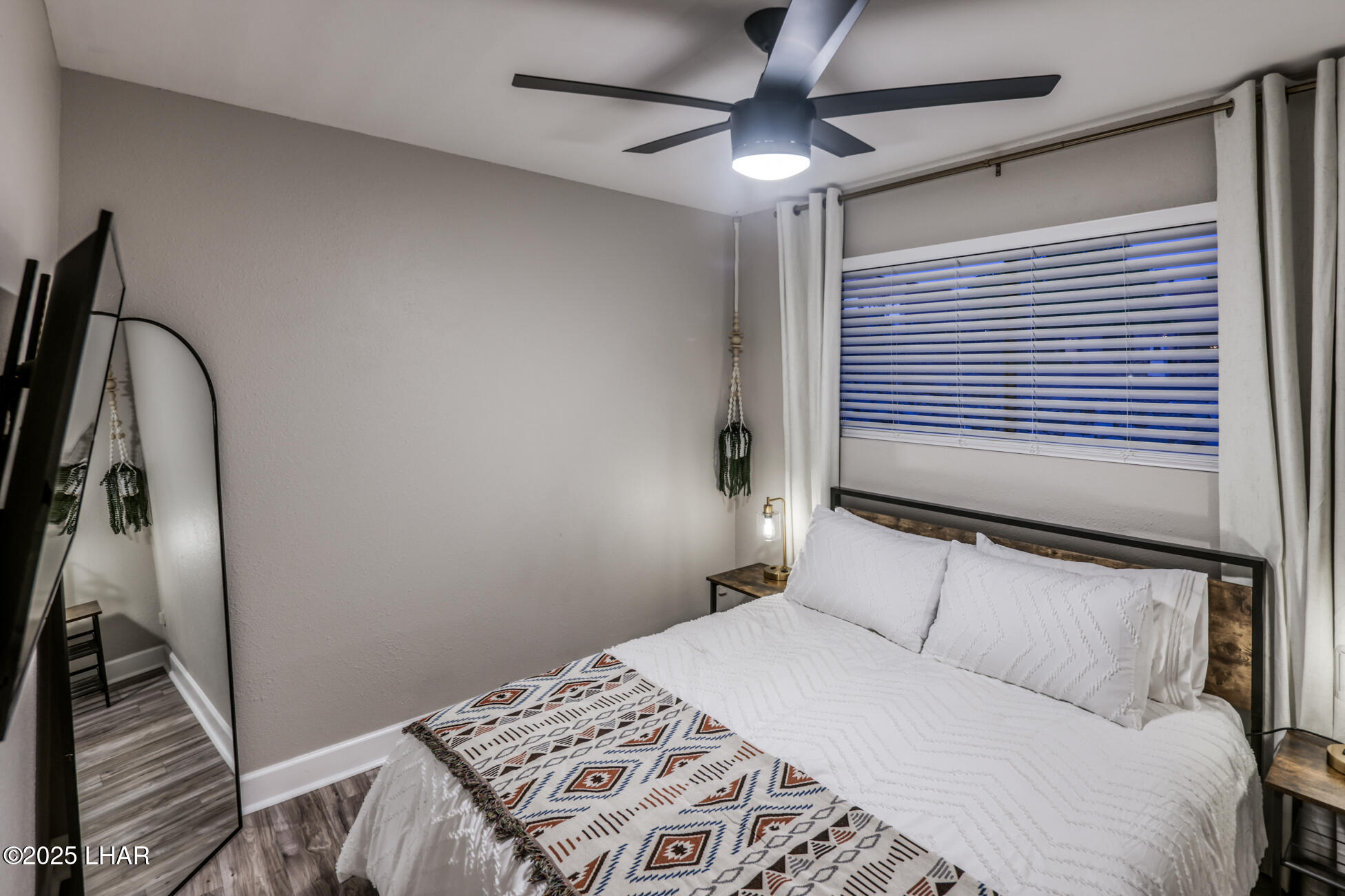 155 El Rio Dr