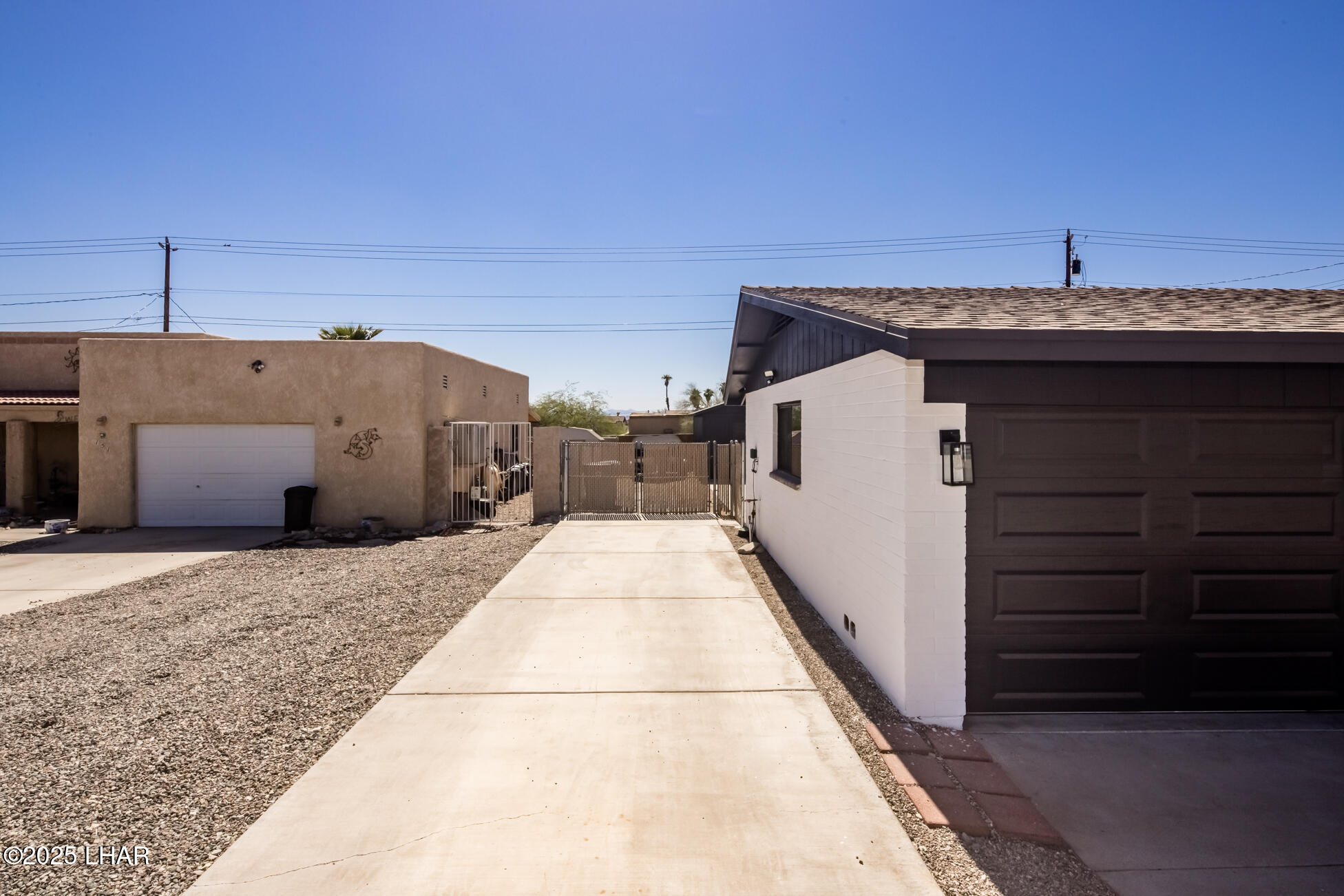 155 El Rio Dr