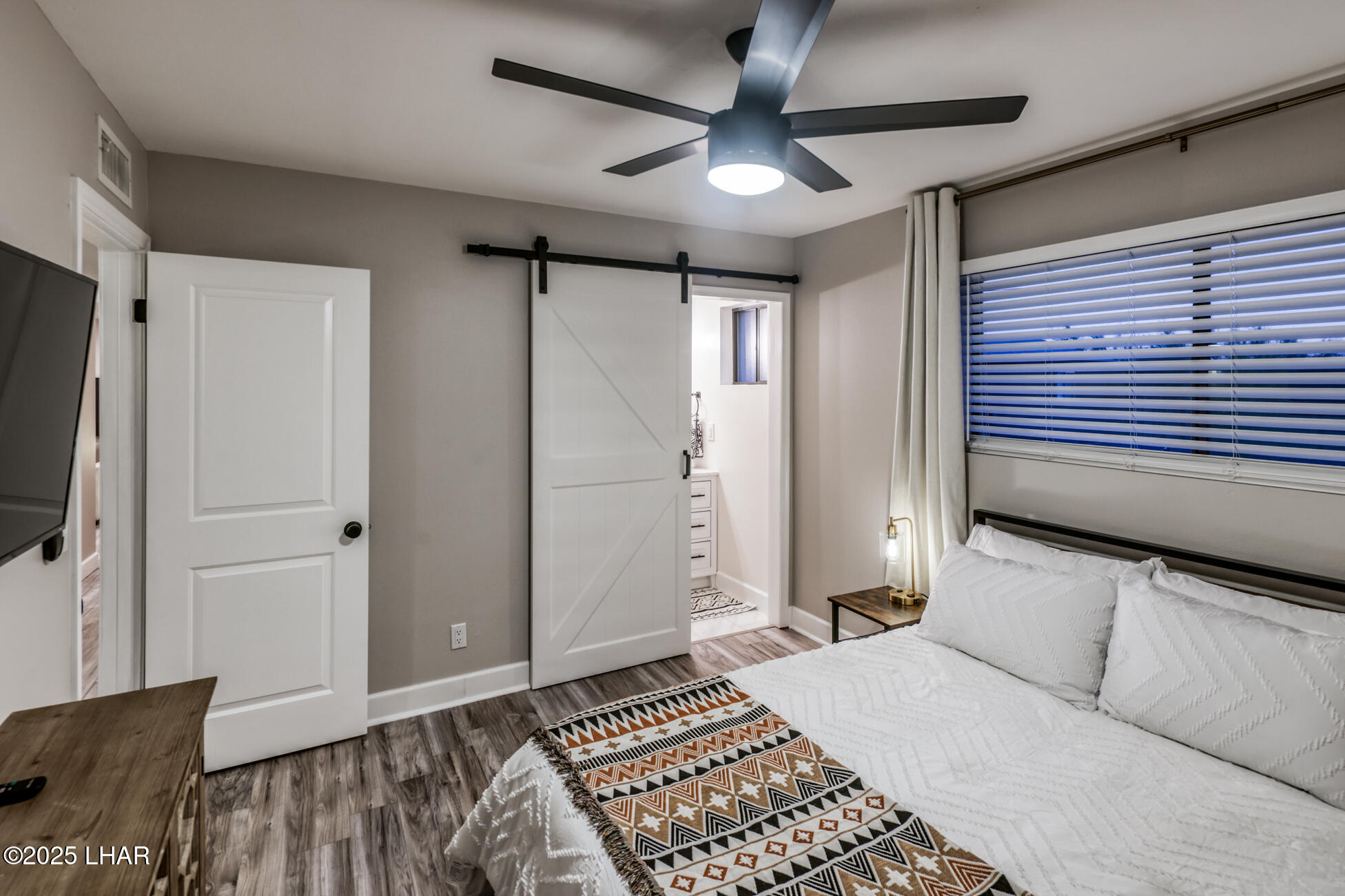 155 El Rio Dr