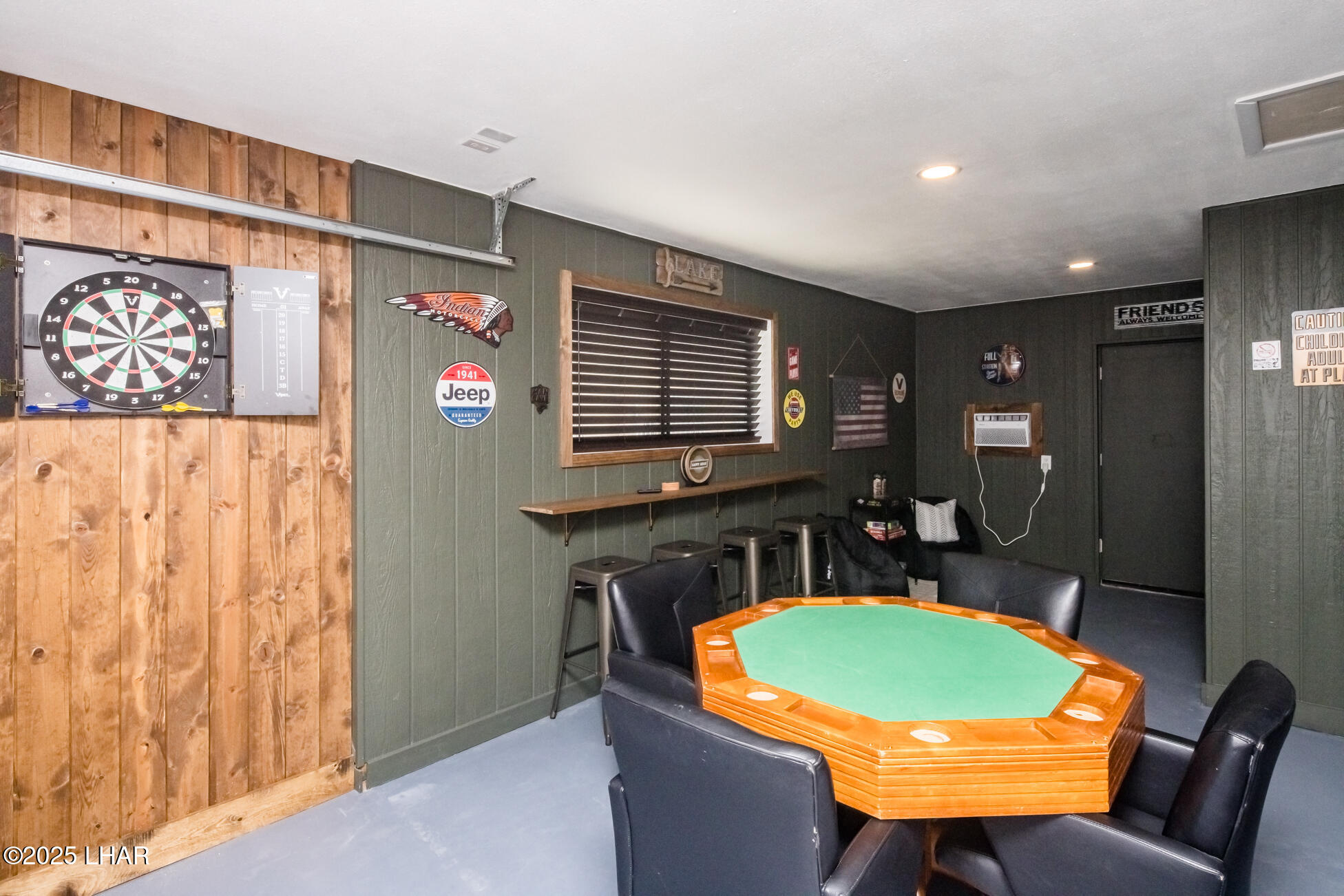 155 El Rio Dr