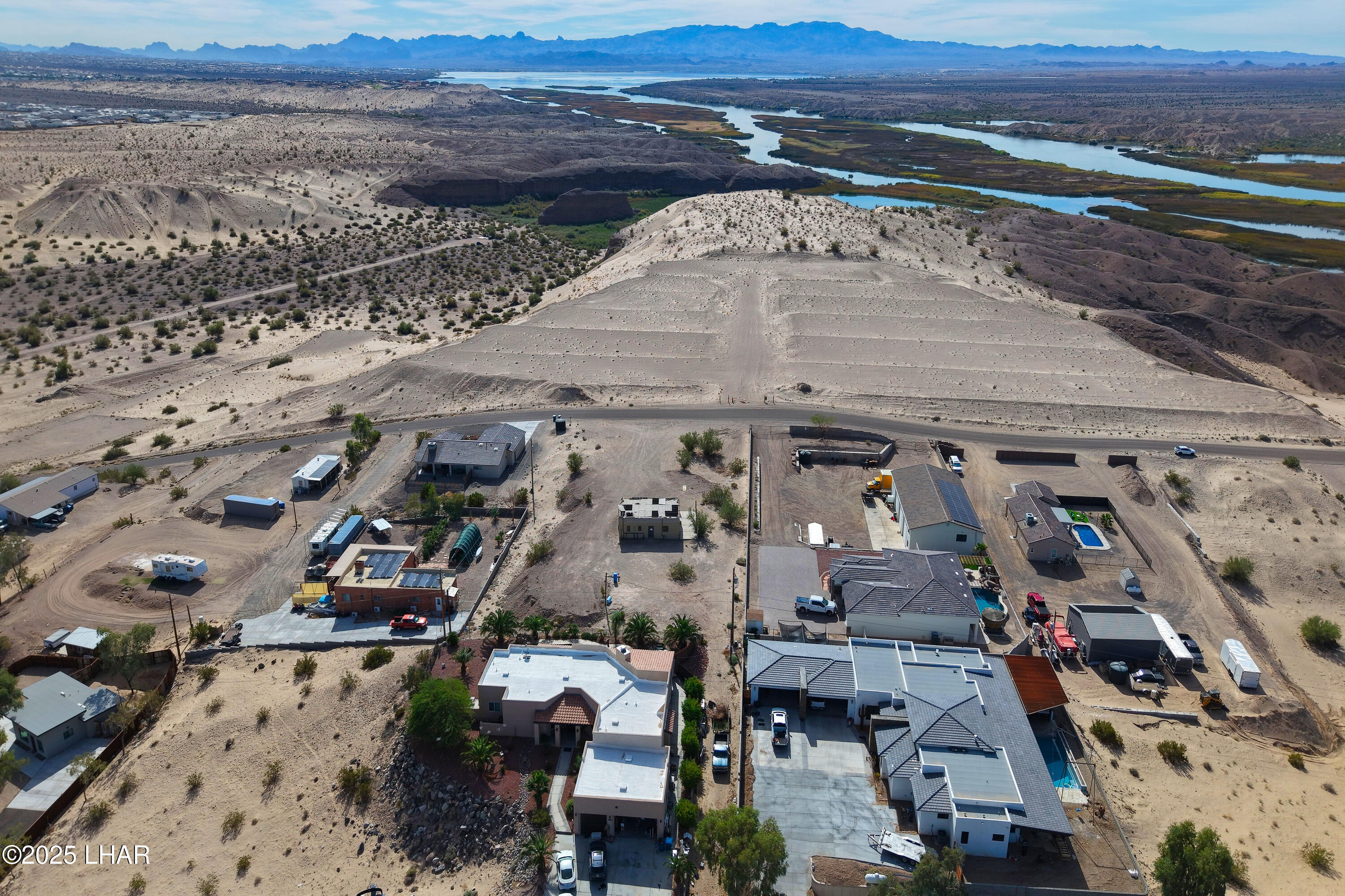 1040 E Vista Dr