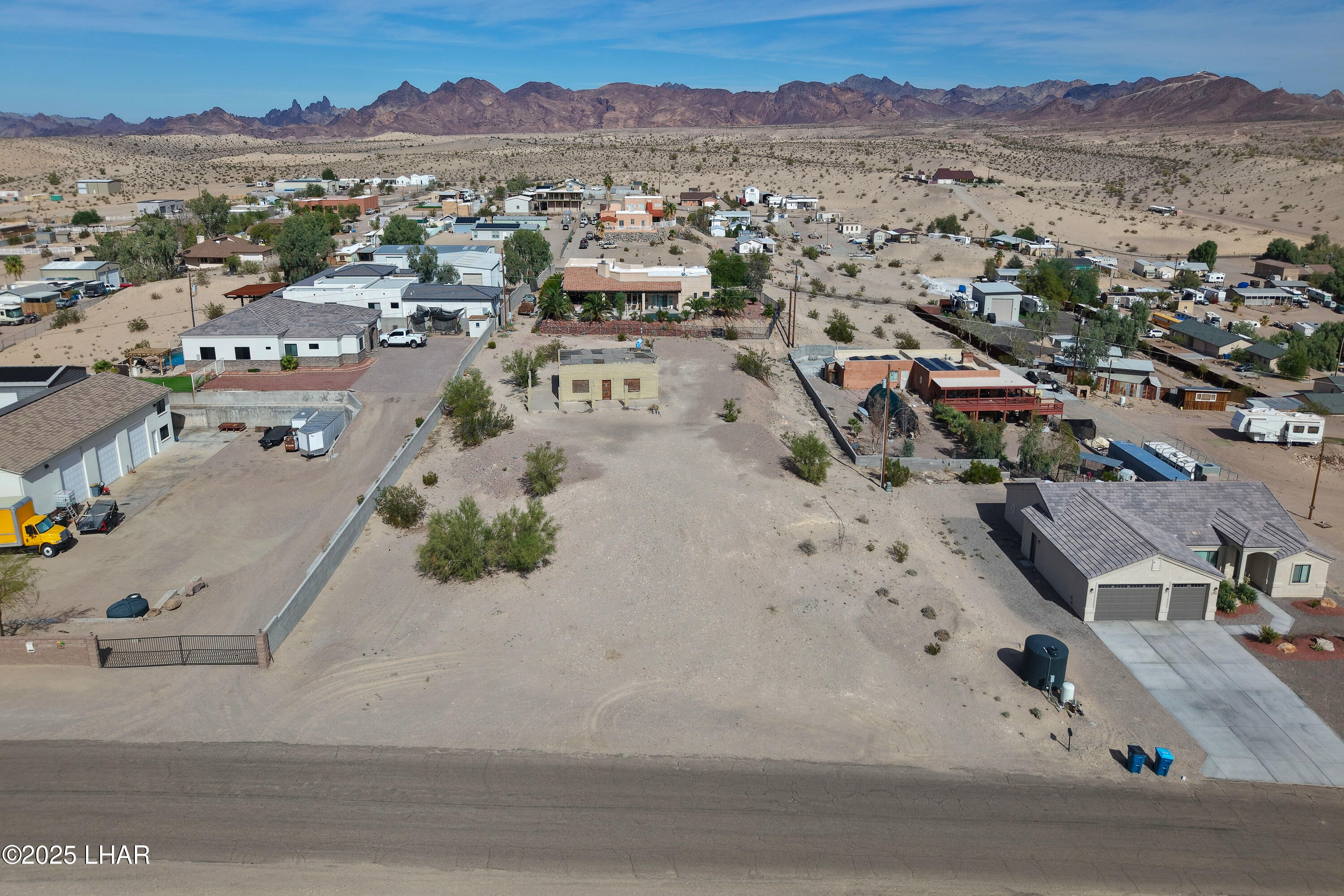 1040 E Vista Dr