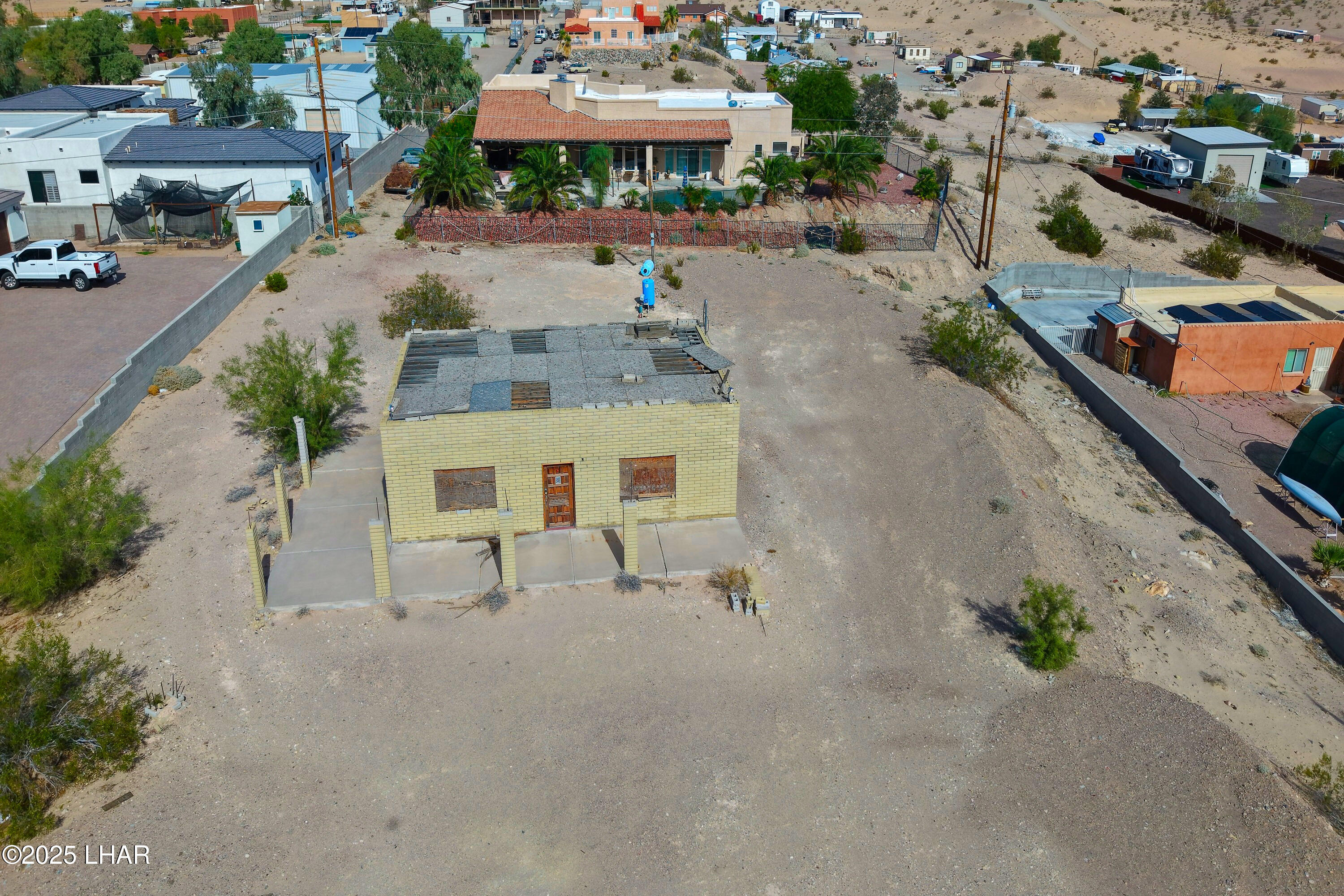 1040 E Vista Dr