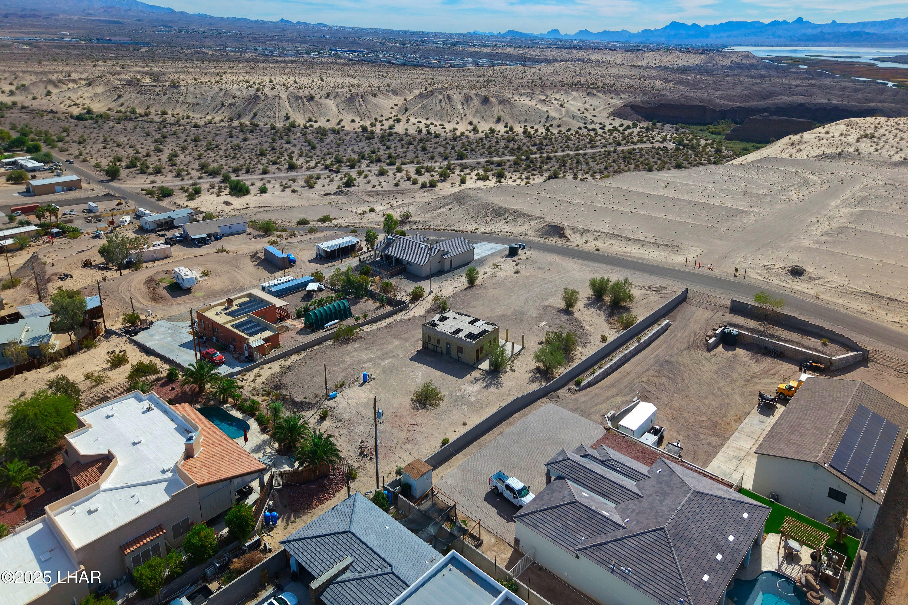 1040 E Vista Dr