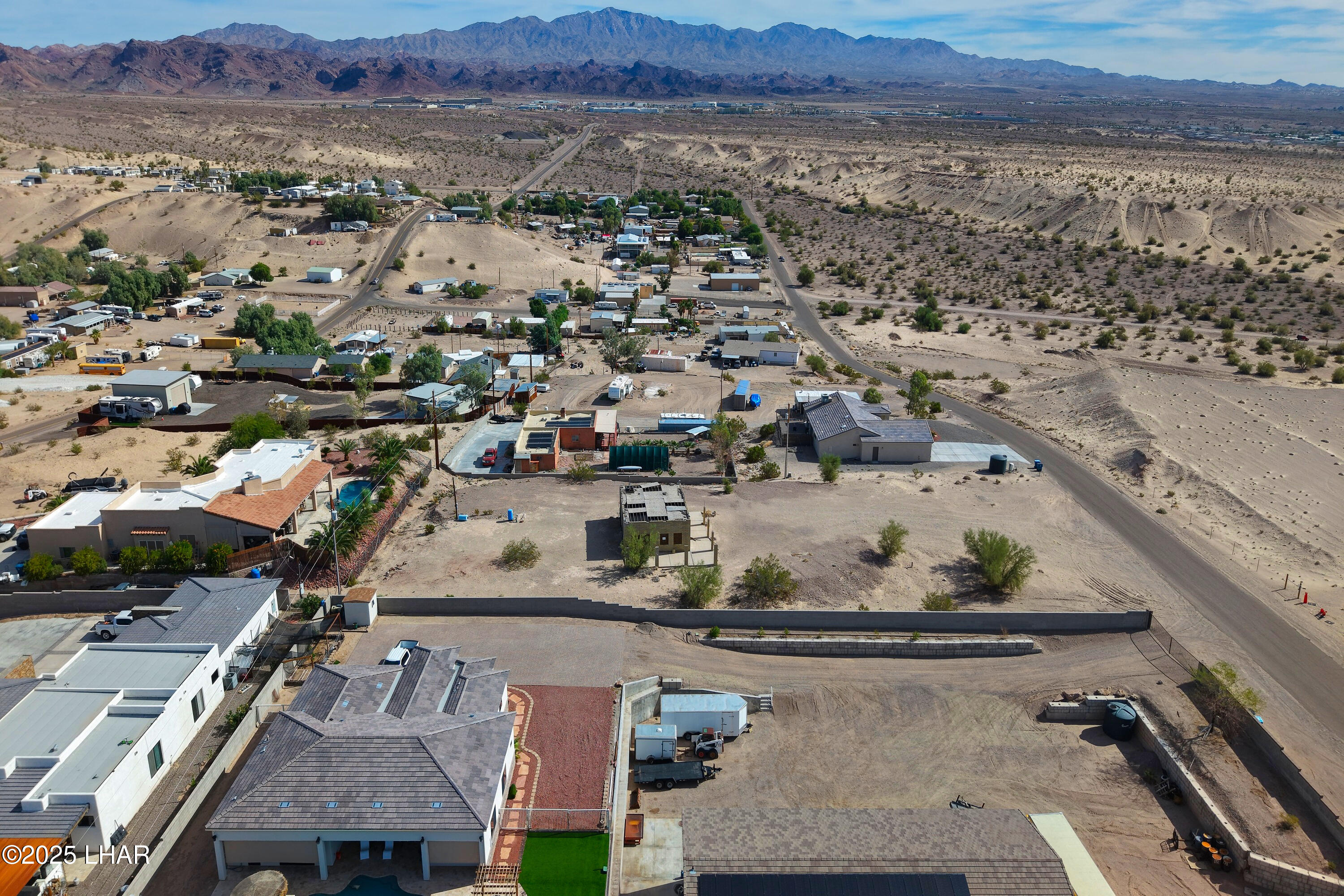 1040 E Vista Dr