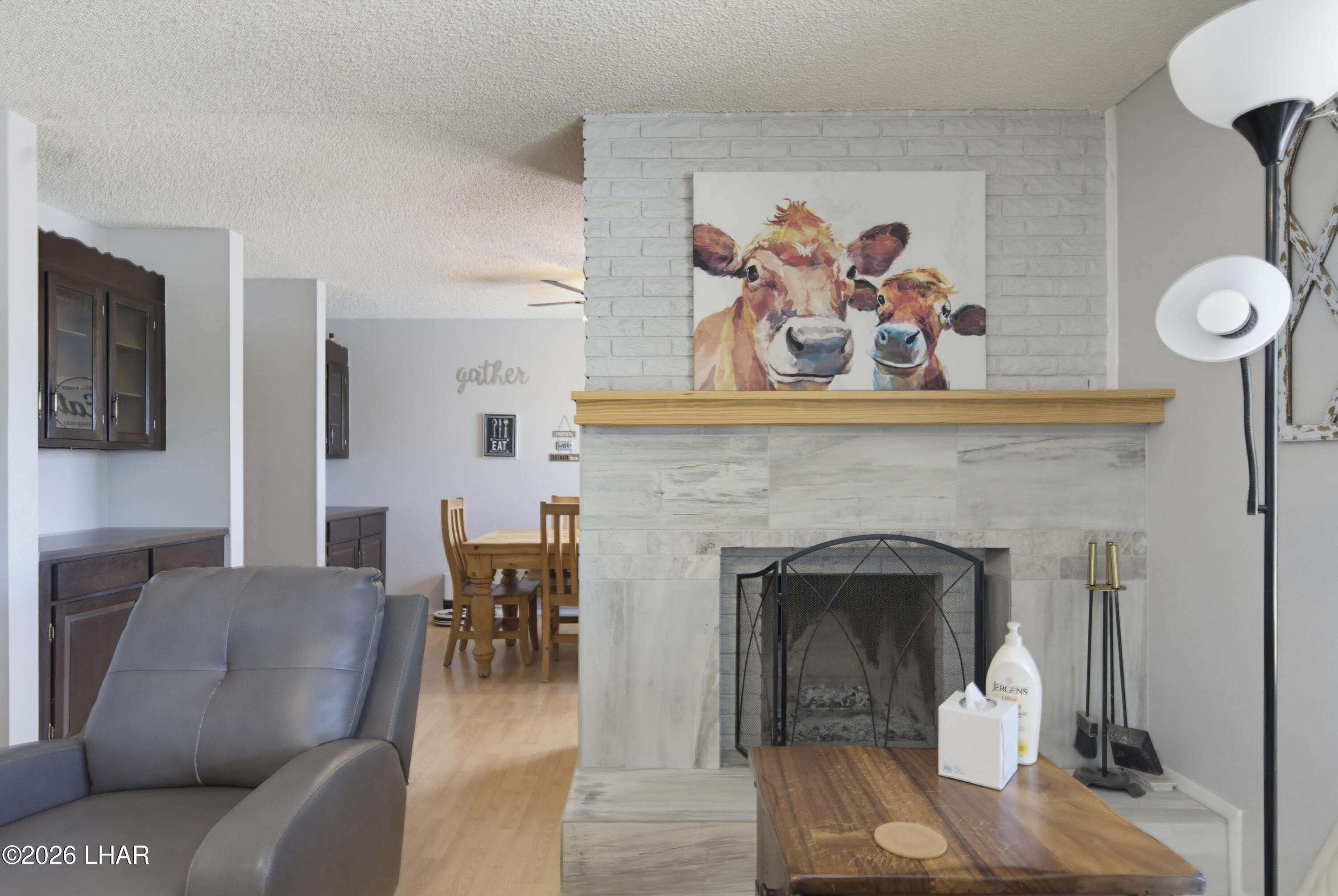 4056 Sponson Dr