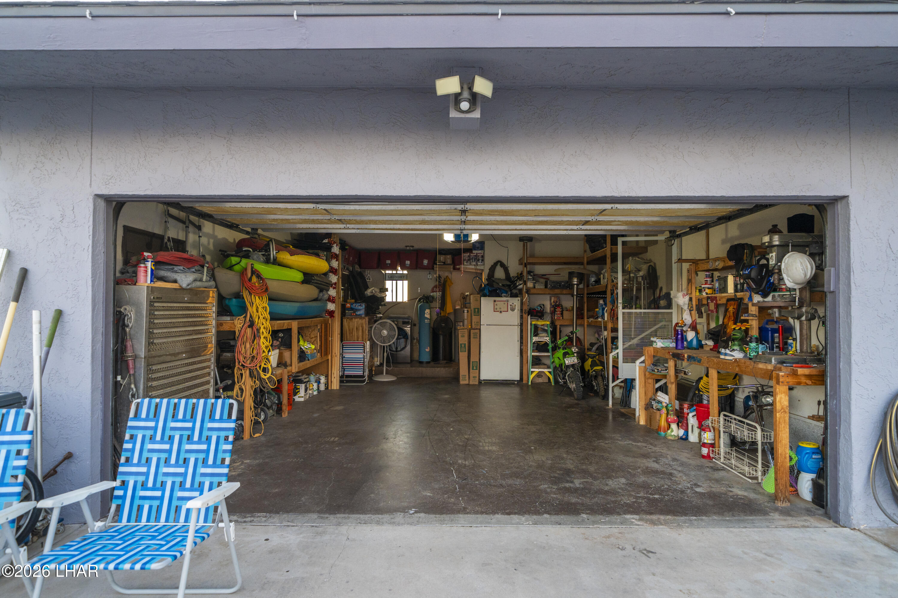 4056 Sponson Dr