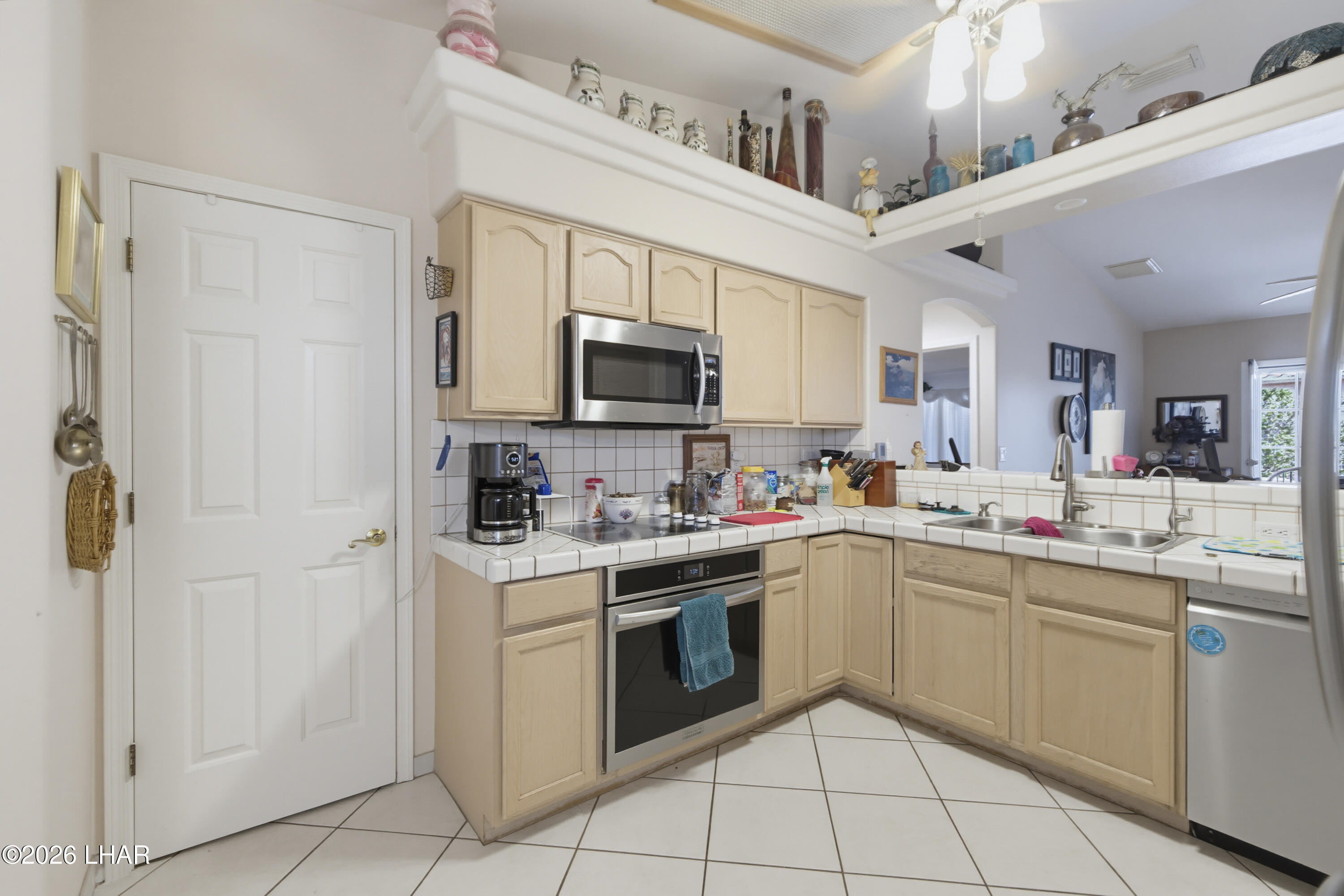 3679 Taurus Ln